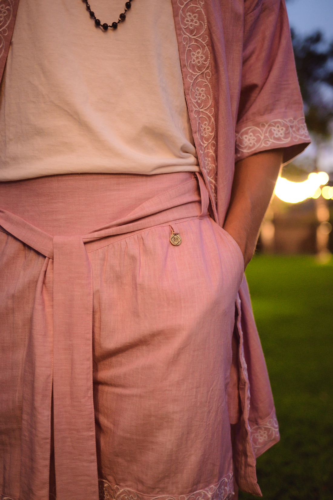 Embroidered Linen Shorts (Baby Pink)